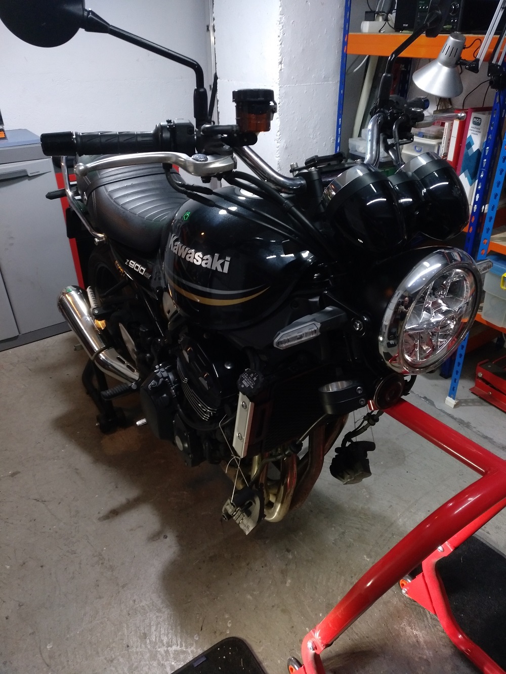 Z900RS_sinhorquilla.jpg
